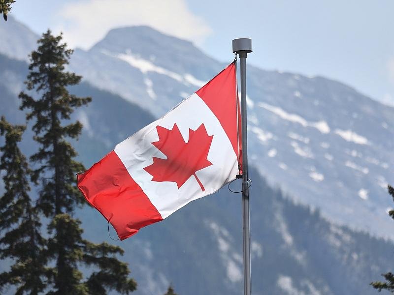 Kanada kündigt Zölle von bis zu 50 Prozent auf US-Güter an