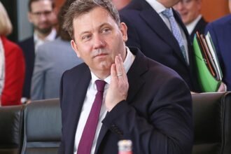 Kanzler im Urlaub – Klingbeil soll wieder Kabinettssitzung leiten