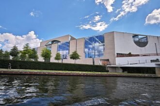 Kanzleramt stimmte Steuererhöhungen in Verhandlungen zu