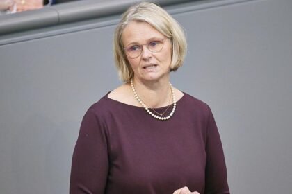 Karliczek warnt vor Folgen des Niedrigwassers für Flusskreuzfahrten
