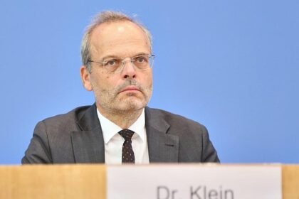 Klein ruft Israel zur Mäßigung im Nahen Osten auf