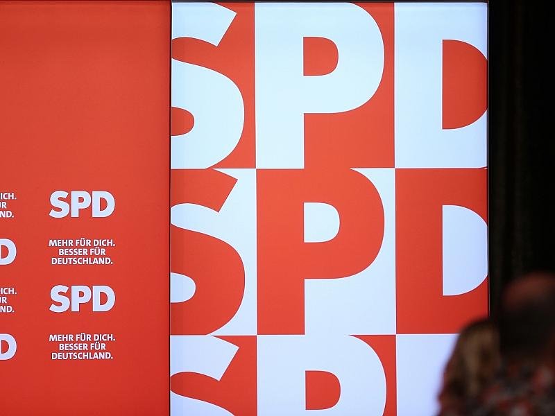 Klingbeil rät SPD von Personaldebatten ab