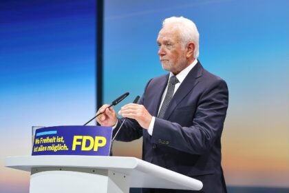 Kubicki fordert Bonus statt AU-Pflicht ab erstem Krankheitstag