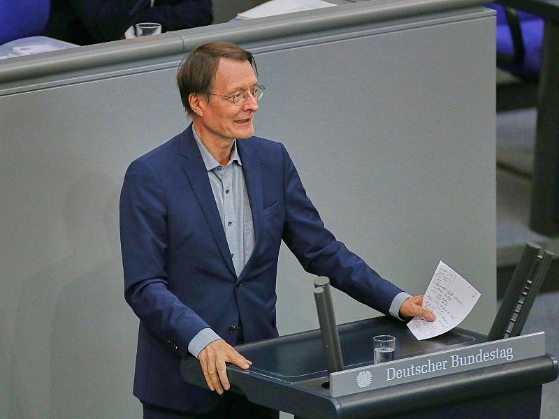 Lauterbach heizt Rentenstreit weiter an