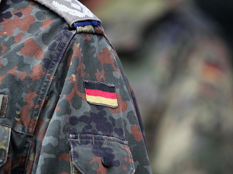Leichter Anstieg bei Ostdeutschen in Spitzenpositionen