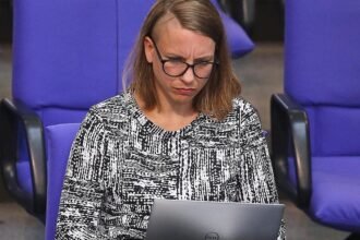 Linke kritisiert steigende Zahl an Sonntagsbeschäftigten