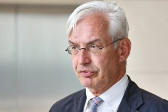 Merz will Middelberg als neuen CDU-Schatzmeister