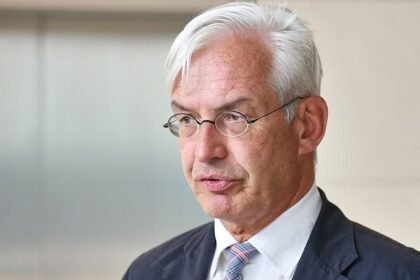 Merz will Middelberg als neuen CDU-Schatzmeister