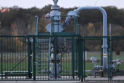 Netzagentur-Chef: Gashändler müssen mehr Gas einspeichern