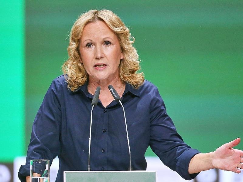 Niedrigwasser: Lemke kritisiert systematische Entwässerung