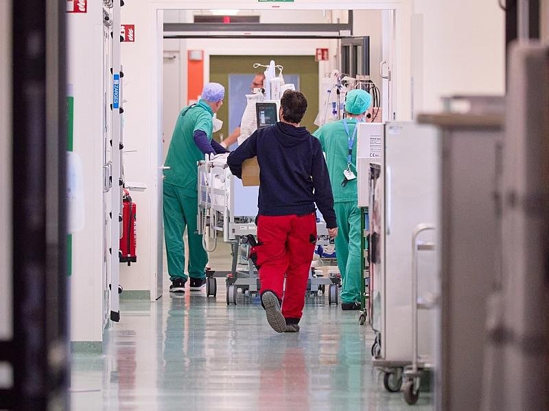Paritätischer warnt vor Verdrängung der Freiwilligendienste