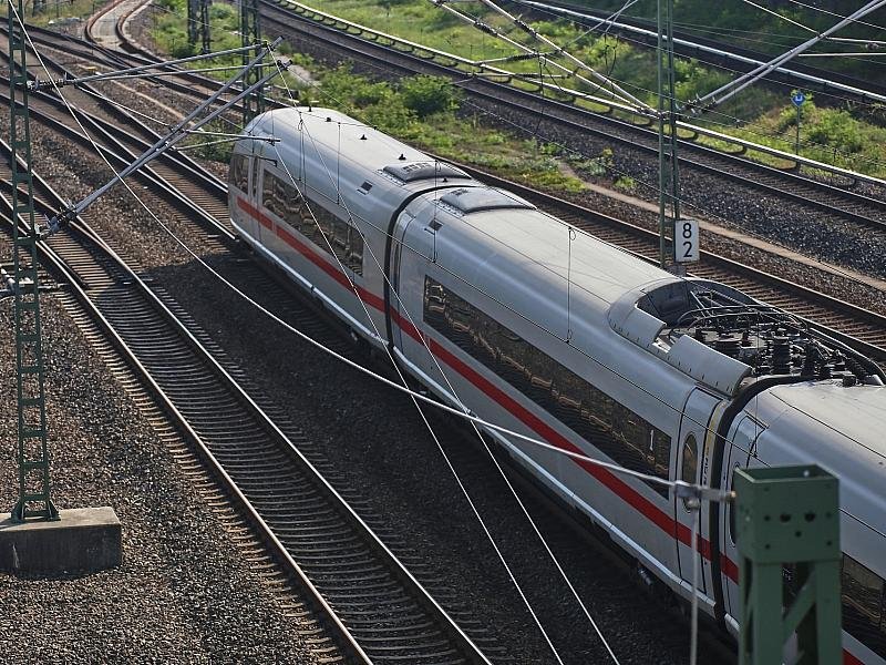 Pro Bahn fordert strengere Pünktlichkeitsregeln für Bahn-Boni