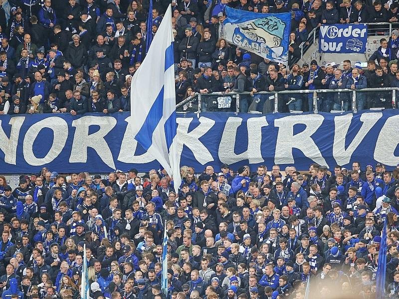 Schalke-Chef kritisiert TV-Geld-Verteilung