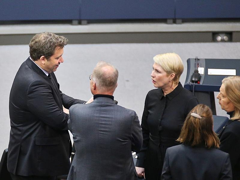 Schwesig stellt sich hinter SPD-Spitze
