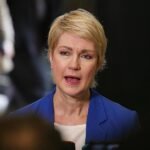 Schwesig will Rente mit 63 über Jahrzehnte fortschreiben