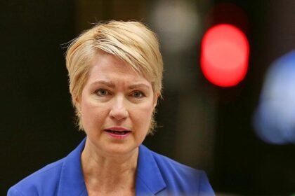 Schwesig wirft Bundesregierung "faktische Rentenkürzung" vor