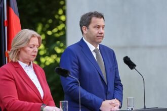 SPD-Bezirk fordert Mitgliedervotum über Parteiführung
