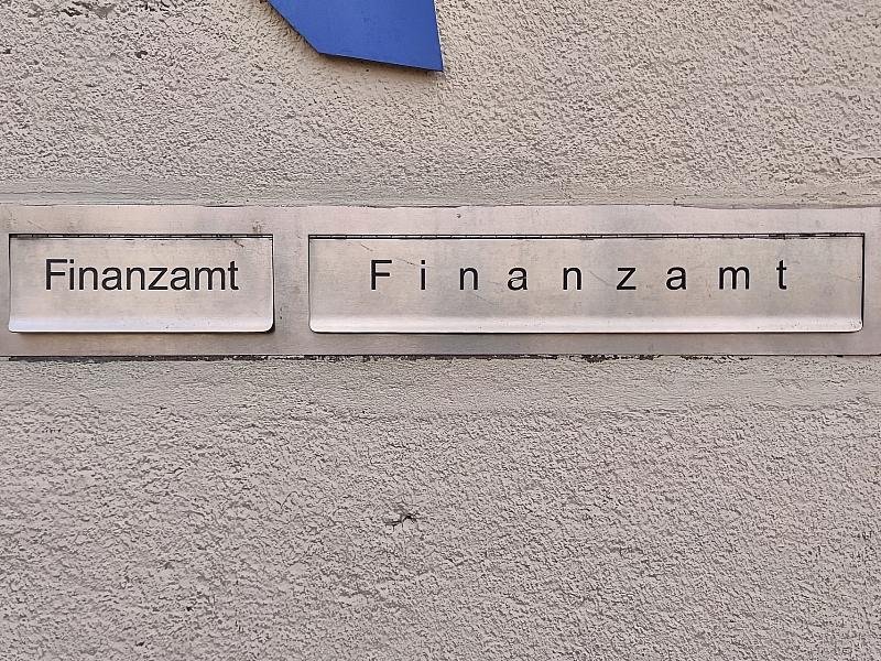 Studie: Mehrheit hält Steuerlast für ungerecht