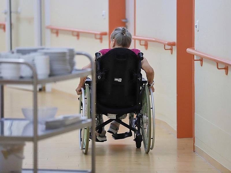 Umfrage: Extreme Hitze in Pflegeheimen