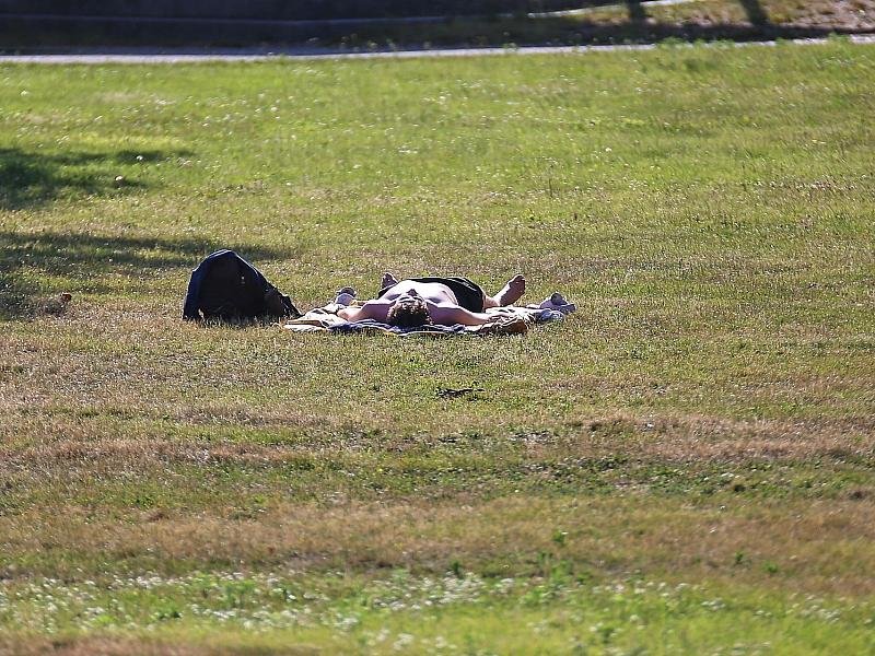 Umweltstaatssekretär drängt auf Aktionsplan für Hitzeschutz