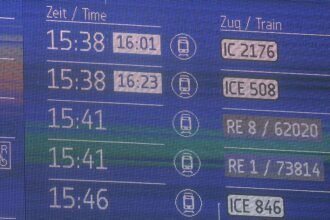 Verkehrsminister will Bahn-Boni an Pünktlichkeit koppeln