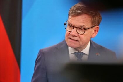 Wadephul weist Lawrows Drohungen zurück