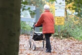 Wirtschaftsweiser will Witwenrente durch Rentensplitting ersetzen