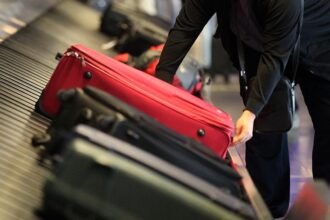 Zahl der Auslandsreisen sinkt – Rekordwert bei Inlandsreisen