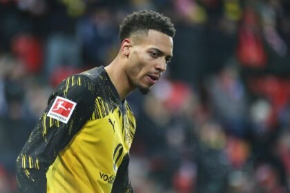 1. Bundesliga: Dortmund schlägt Paderborn