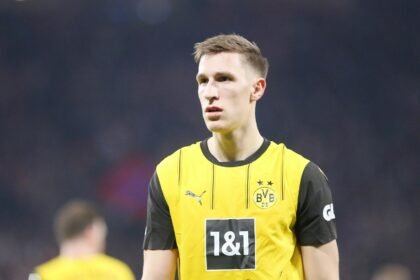 1. Bundesliga: Stuttgart verliert gegen Dortmund