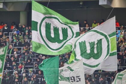 2. Bundesliga: Wolfsburg verspielt 3:0 gegen Cottbus