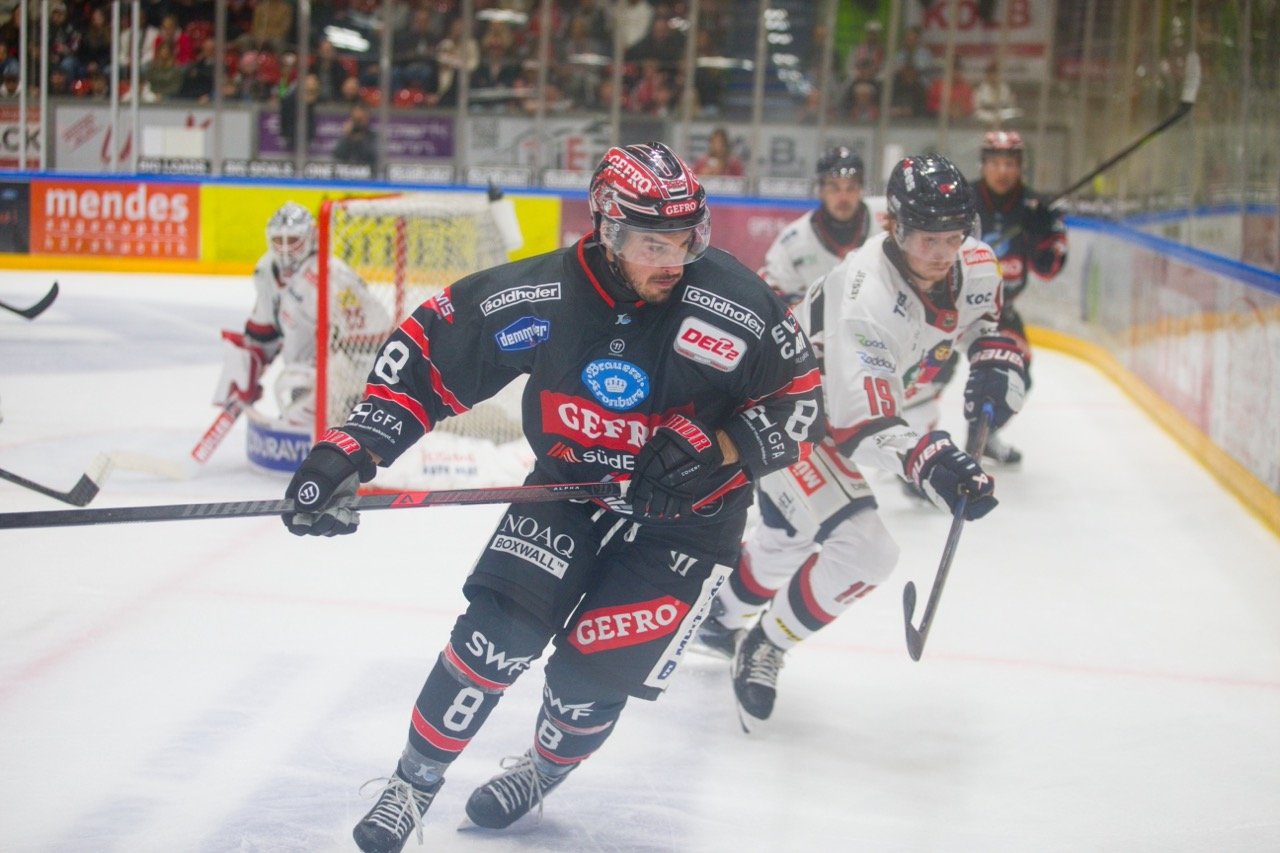 Bitzer hält die Null – ECDC Memmingen Indians bleiben ungeschlagen