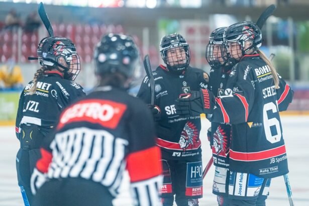 Meisterduell zum Vorbereitungsabschluss: Frauen der Memmingen Indians empfangen EV Zug