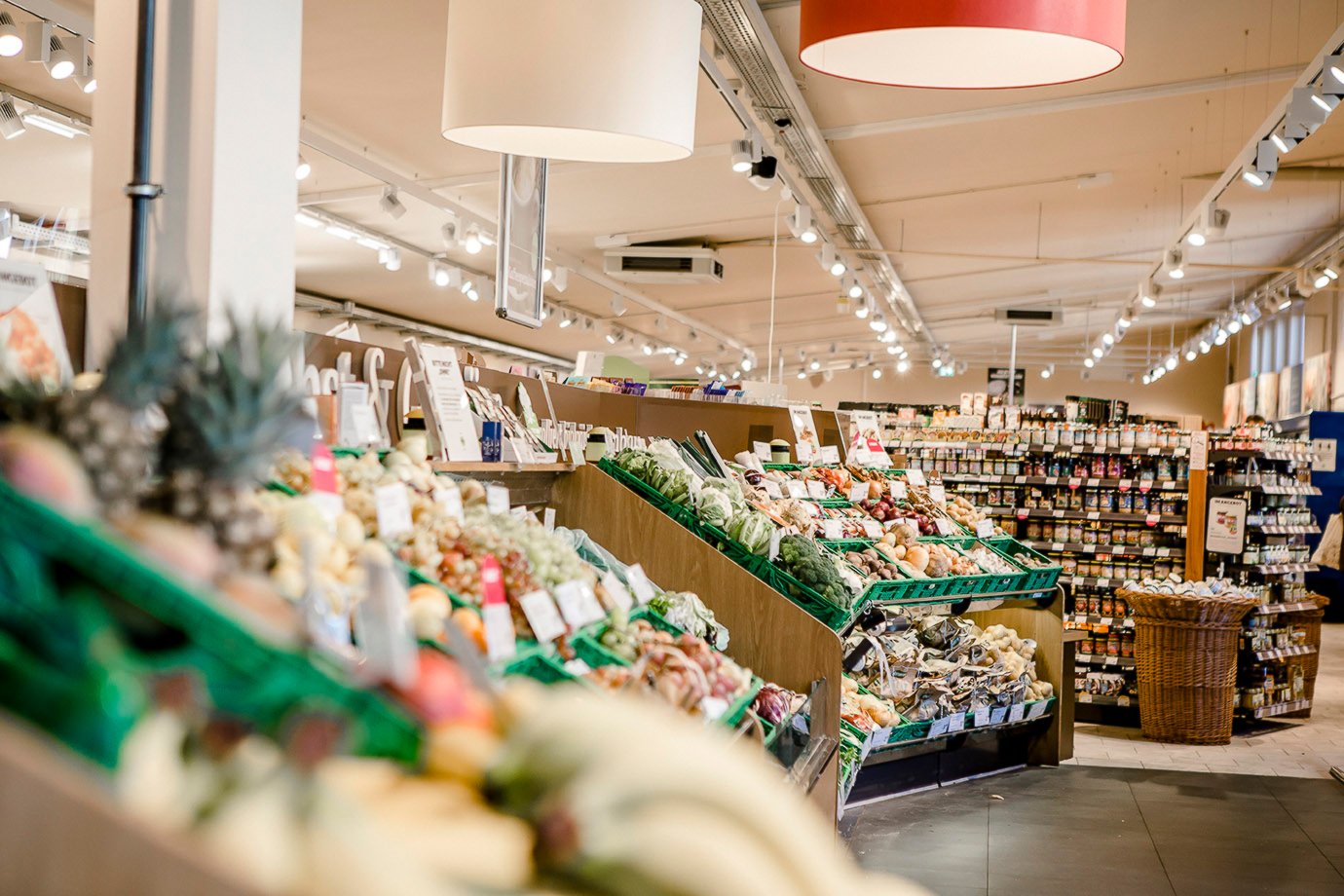 Eröffnungsfeier vom 24. bis 26. September: Denns BioMarkt kommt in die Karolinenstraße 6 in Augsburg