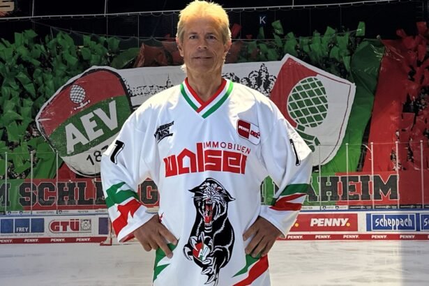 Retro-Panther auf dem Eis: Augsburger Panther präsentieren neues Warm-Up-Trikot