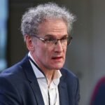 Autor Oschmann kritisiert Ost-West-Berichterstattung