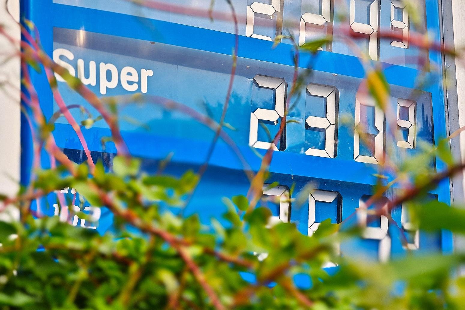 Benzinpreis sinkt leicht – Diesel stabil