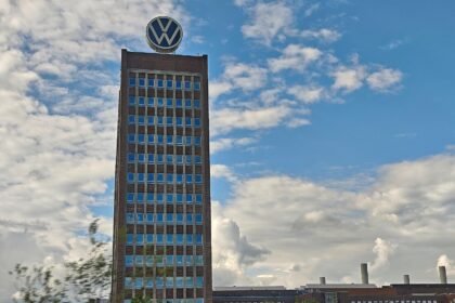 Bericht: VW erwägt längere Arbeitszeiten für 100.000 Beschäftigte