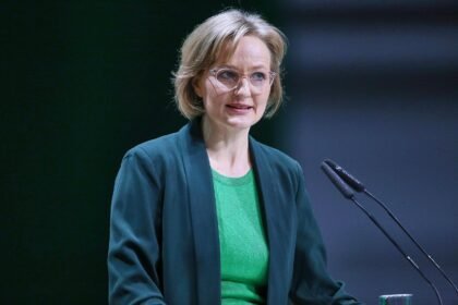 Brantner kritisiert Merz: “Da fehlt jede Orientierung”
