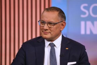 Chrupalla wirft Regierung “Doppelmoral” bei Russland-Debatte vor
