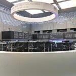 Dax startet mit leichten Verlusten – Ölpreis steigt deutlich