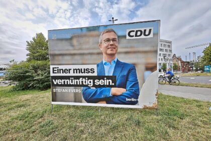 Evers sieht “radikalisierte Linke” als Hauptgegner in Berlin
