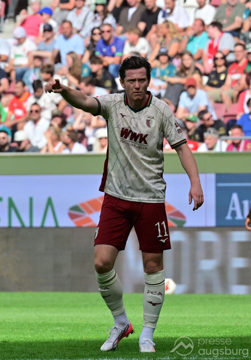FC Augsburg weiter ungeschlagen – Gregoritsch schießt sich zur Vereinslegende
