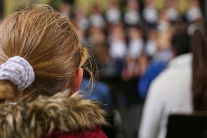 Grüne werfen Regierung sozial ungerechte Familienpolitik vor