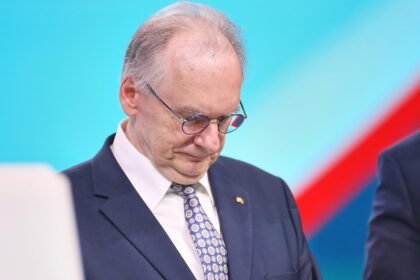 Haseloff: “Im Grunde ist da ein Suizid politischer Art am Laufen”