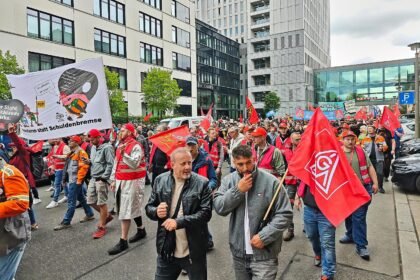 IG Metall will Politikwende gegen Sozialabbau