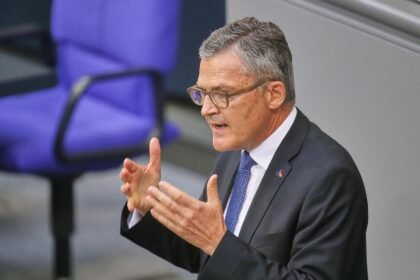 Kiesewetter kritisiert Treffen von Wadephul und Lawrow
