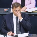 Klingbeil will Finanzwissen der Bürger verbessern