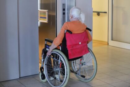 Kommunen fordern Korrekturen an Pflegereform