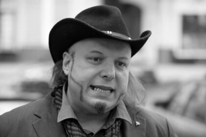 Musiker Bruno Kramm mit 58 Jahren nach Auftritt gestorben